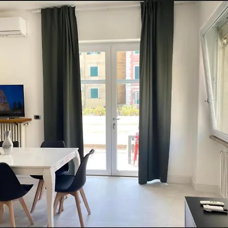 Lighthouse Terrace Family-group Friendly