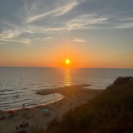 Lighthouse Terrace Family-group Friendly * Anzio